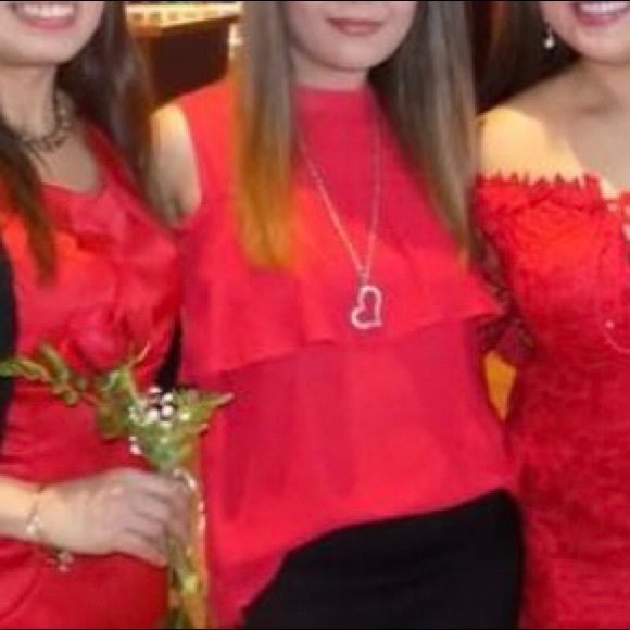 red tunic - Picture 4 of 4